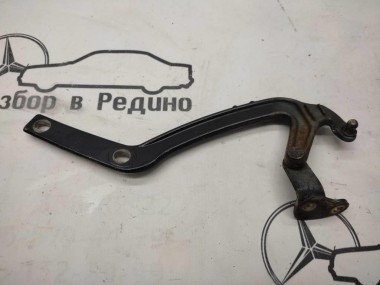 Петля крышки багажника MERCEDES-BENZ E-класс W210/S210 (1995 - 1999) — Разборка Мерседес