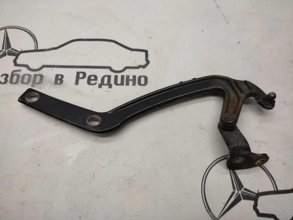 Петля крышки багажника MERCEDES-BENZ E-класс W210/S210 (1995 - 1999) фото 1 — Разборка Мерседес