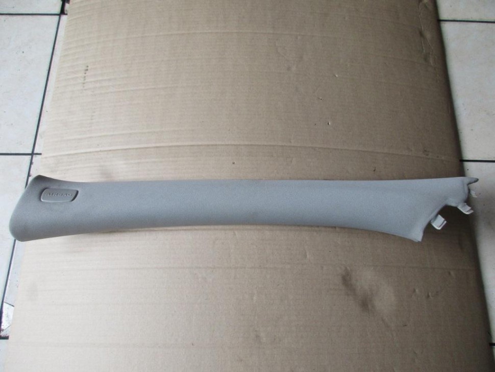 Накладка передней стойки MERCEDES-BENZ S-класс W221 (2005 - 2009) фото 1 — Разборка Мерседес