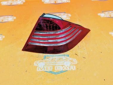 Фонарь задний правый MERCEDES-BENZ S-класс W220 (1998 - 2005) — Разборка Мерседес