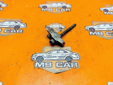 Кронштейн крепления форсунок MERCEDES-BENZ E-класс W210/S210 рестайлинг (1999 - 2003) &mdash; Разборка Мерседес
