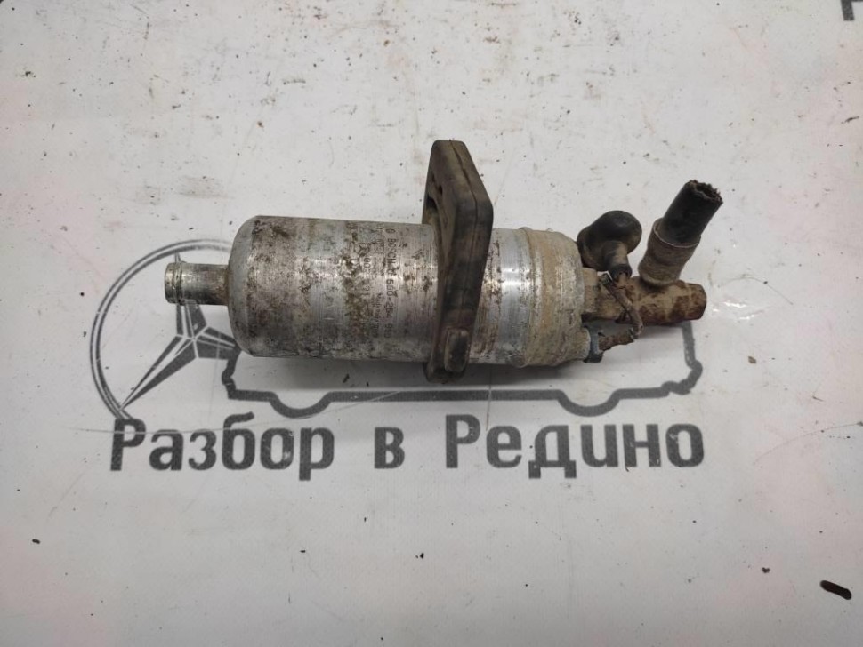 Насос топливный MERCEDES-BENZ W124 W124/S124/C124/A124 (1984 - 1993) фото 1 — Разборка Мерседес