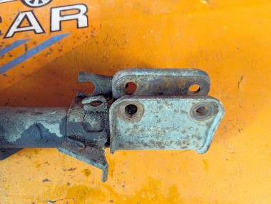 Стойка передняя MERCEDES-BENZ V-класс W638/W639 (1996 - 2003) V 220 2.1 D AT (122 л.с.) &mdash; Разборка Мерседес