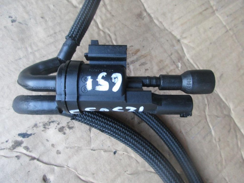 Клапан электромагнитный MERCEDES-BENZ E-класс W212/S212/C207/A207 (2009 - 2013) фото 1 — Разборка Мерседес