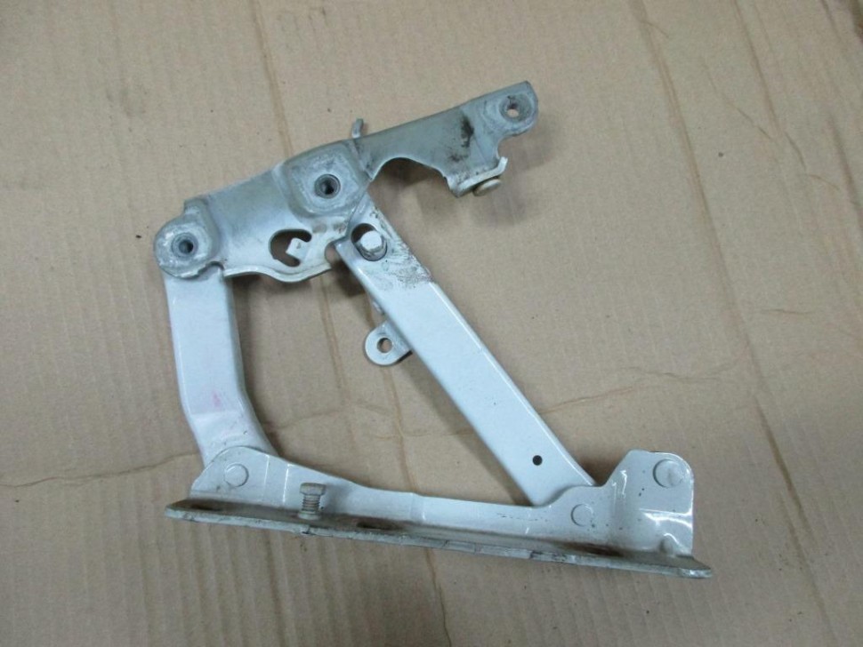 Петля капота MERCEDES-BENZ CL-класс C215 рестайлинг (2002 - 2006) фото 1 — Разборка Мерседес