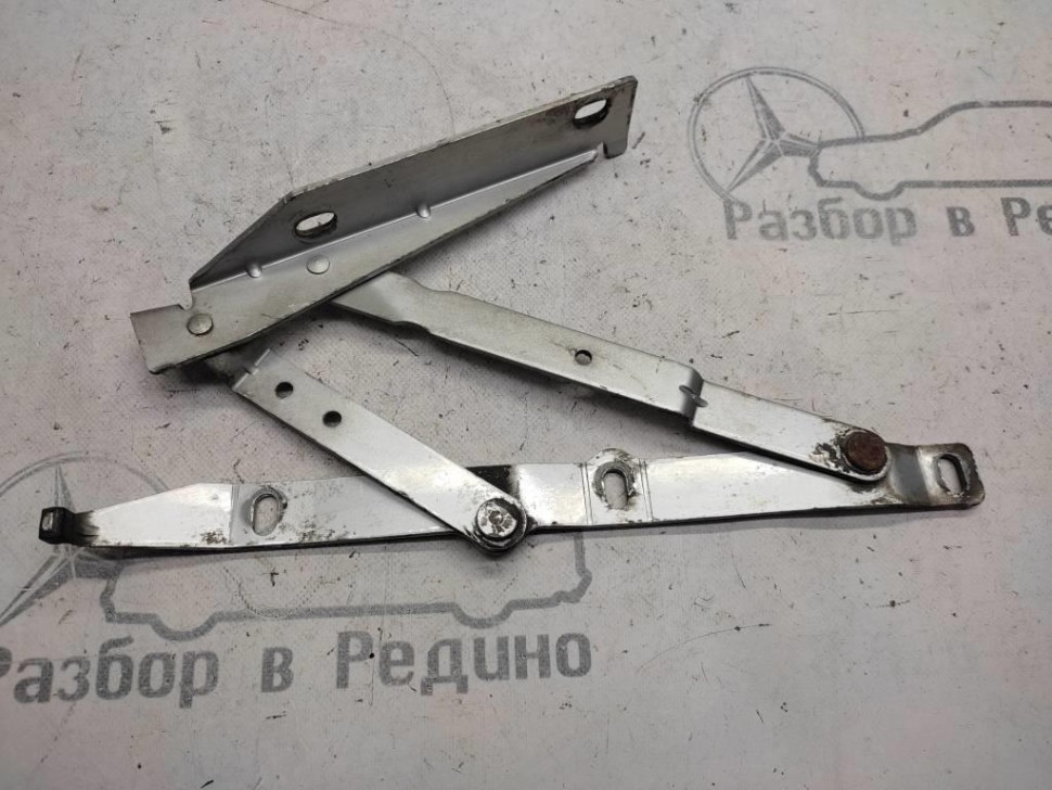 Петля капота MERCEDES-BENZ Vito W638 (1996 - 2003) фото 1 — Разборка Мерседес