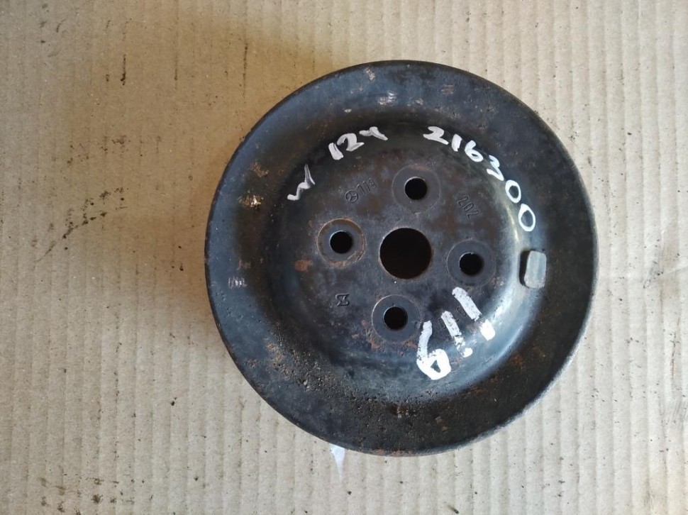 Шкив помпы MERCEDES-BENZ W124 W124/S124/C124/A124 (1984 - 1993) фото 1 — Разборка Мерседес