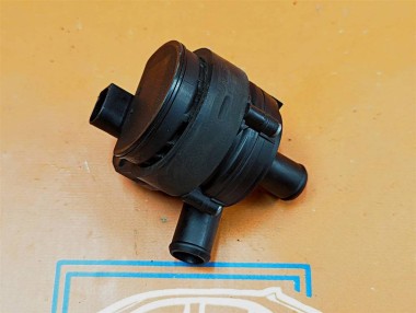 Насос циркуляционный MERCEDES-BENZ E-класс W211/S211 рестайлинг (2006 - 2009) — Разборка Мерседес