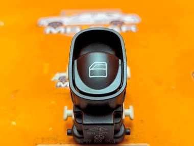 Кнопка стеклоподъемников MERCEDES-BENZ C-класс W203/S203/CL203 (2000 - 2004) &mdash; Разборка Мерседес