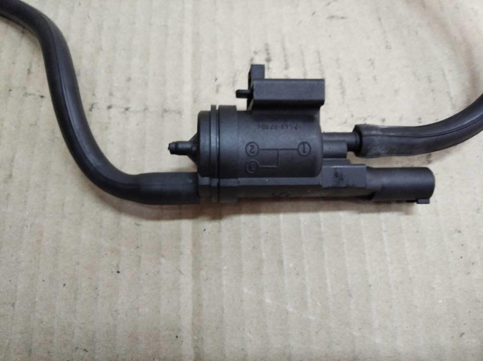 Клапан электромагнитный MERCEDES-BENZ C-класс W203/S203/CL203 рестайлинг (2004 - 2008) фото 1 — Разборка Мерседес