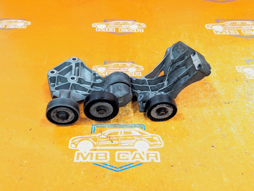 Натяжитель ремня MERCEDES-BENZ A-класс W168 рестайлинг (2001 - 2004) фото 1 — Разборка Мерседес