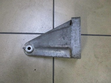 Лапа правая MERCEDES-BENZ E-класс W211/S211 (2002 - 2006) — Разборка Мерседес