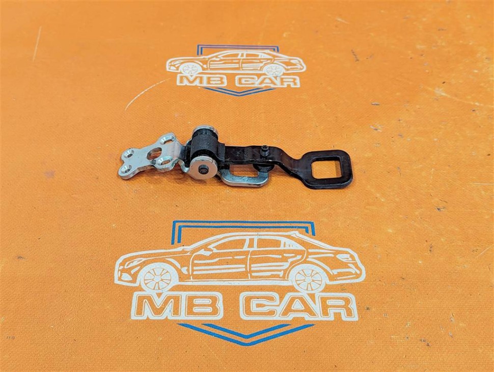 Кронштейн спинки сидений MERCEDES-BENZ GLC-класс X253 (2015 - 2019) фото 1 — Разборка Мерседес