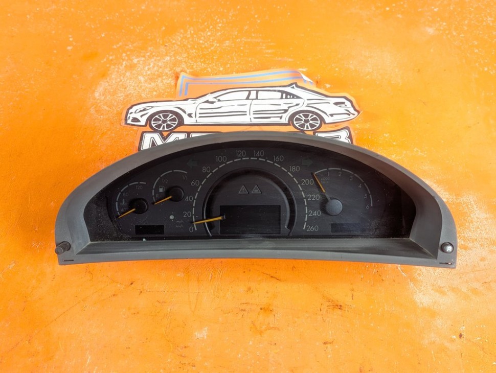 Щиток приборов MERCEDES-BENZ S-класс W220 рестайлинг (2002 - 2005) фото 1 &mdash; Разборка Мерседес