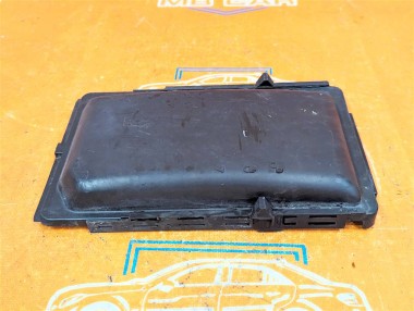 Крышка блока предохранителей MERCEDES-BENZ S-класс W220 рестайлинг (2002 - 2005) — Разборка Мерседес