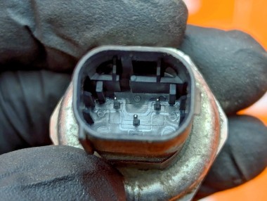 Датчик давления MERCEDES-BENZ C-класс W204/S204 (2006 - 2011) — Разборка Мерседес