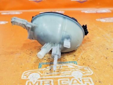 Бачок расширительный MERCEDES-BENZ C-класс W204/S204 (2006 - 2011) — Разборка Мерседес