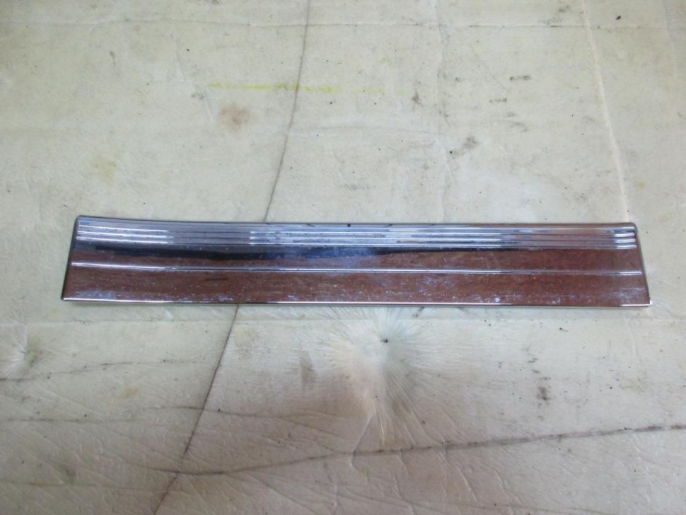 Накладка порога внутренняя MERCEDES-BENZ CLS-класс C219 (2004 - 2008) фото 1 — Разборка Мерседес