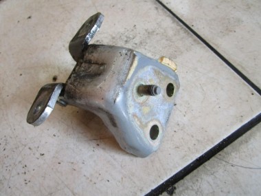 Петля двери MERCEDES-BENZ M-класс W163 (1997 - 2001) — Разборка Мерседес