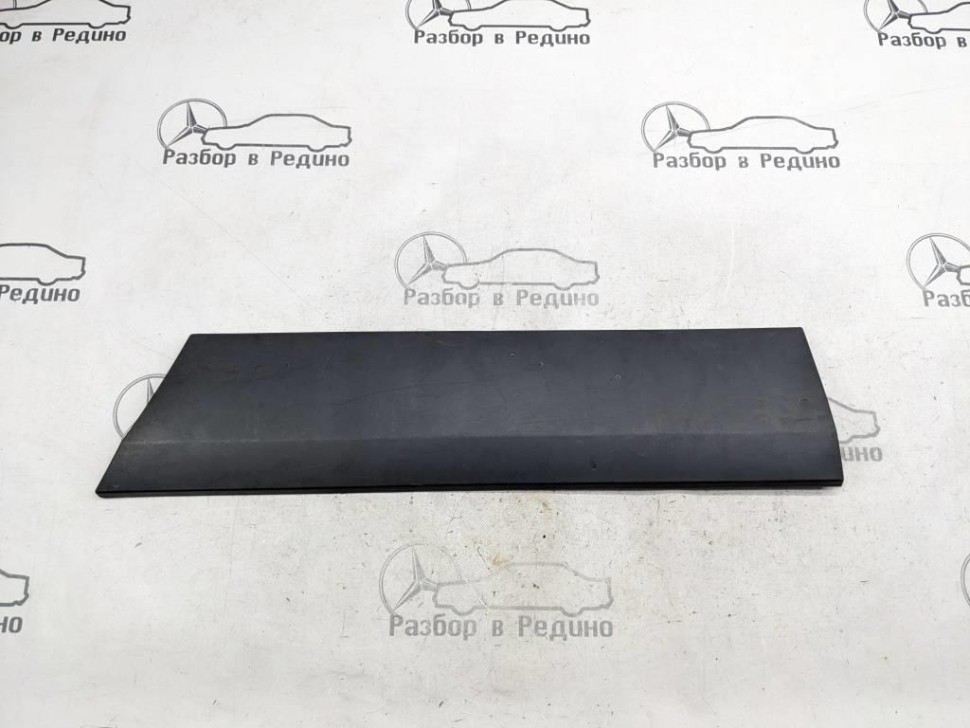 Молдинг двери MERCEDES-BENZ Sprinter W906 (2006 - 2019) фото 1 — Разборка Мерседес