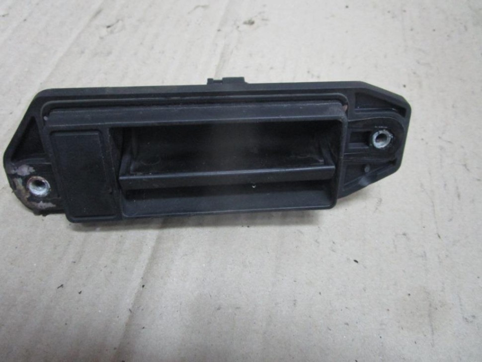 Ручка открытия багажника MERCEDES-BENZ C-класс W203/S203/CL203 (2000 - 2004) фото 1 — Разборка Мерседес