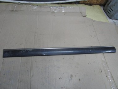 Молдинг двери MERCEDES-BENZ E-класс W210/S210 (1995 - 1999) — Разборка Мерседес