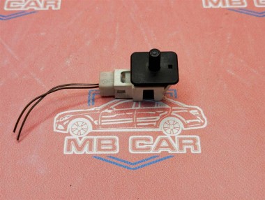 Концевик двери MERCEDES-BENZ C-класс W203/S203/CL203 (2000 - 2004) — Разборка Мерседес