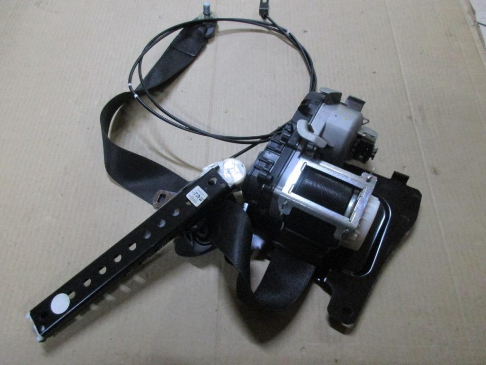 Ремень безопасности передний левый MERCEDES-BENZ S-класс W220 рестайлинг (2002 - 2005) фото 1 — Разборка Мерседес