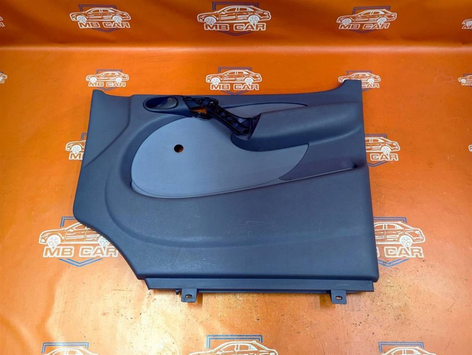 Карта двери передняя правая MERCEDES-BENZ Sprinter W901-905 (1995 - 2006) фото 1 — Разборка Мерседес