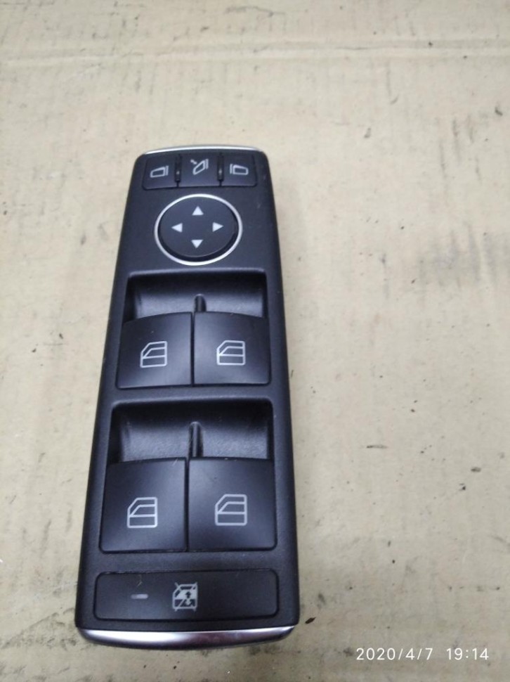 Блок кнопок стеклоподъемников MERCEDES-BENZ GLE-класс W166 (2015 - 2018) фото 1 — Разборка Мерседес