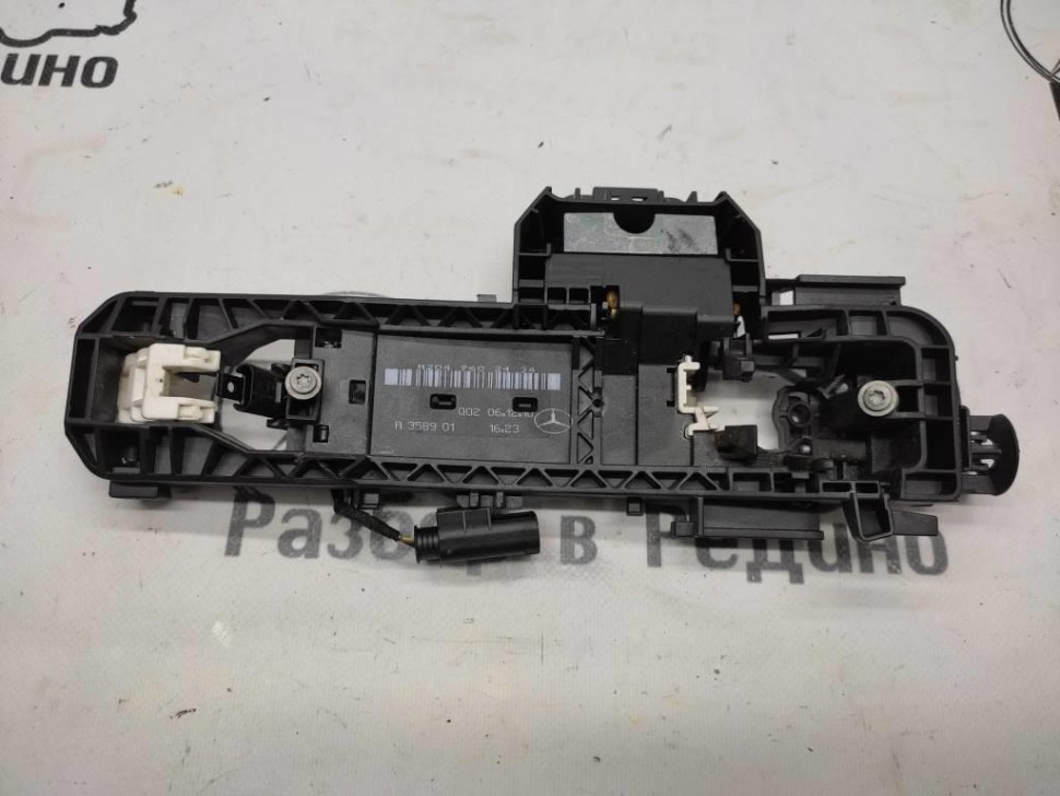 Ответная часть замка двери MERCEDES-BENZ CLS-класс C218/X218 (2010 - 2014) фото 1 — Разборка Мерседес