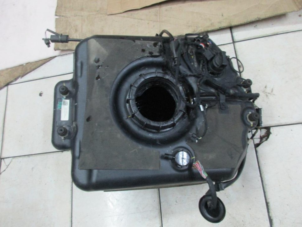 Бак ADBLUE MERCEDES-BENZ GL-класс X164 (2006 - 2009) фото 1 — Разборка Мерседес