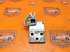 Петля двери MERCEDES-BENZ V-класс W638/W639 (1996 - 2003) V 220 2.1 D AT (122 л.с.) фото 1 &mdash; Разборка Мерседес