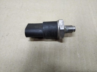 Датчик давления топлива MERCEDES-BENZ C-класс W203/S203/CL203 (2000 - 2004) — Разборка Мерседес