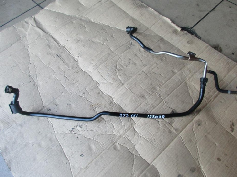 Трубка вакуумная MERCEDES-BENZ GLC-класс Coupe C253 (2016 - 2019) фото 1 — Разборка Мерседес