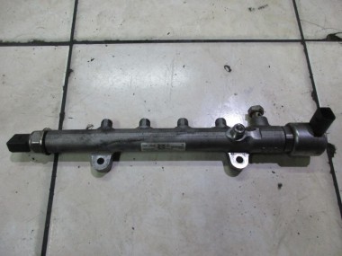 Рампа топливная MERCEDES-BENZ E-класс W212/S212/C207/A207 рестайлинг (2013 - 2016) — Разборка Мерседес