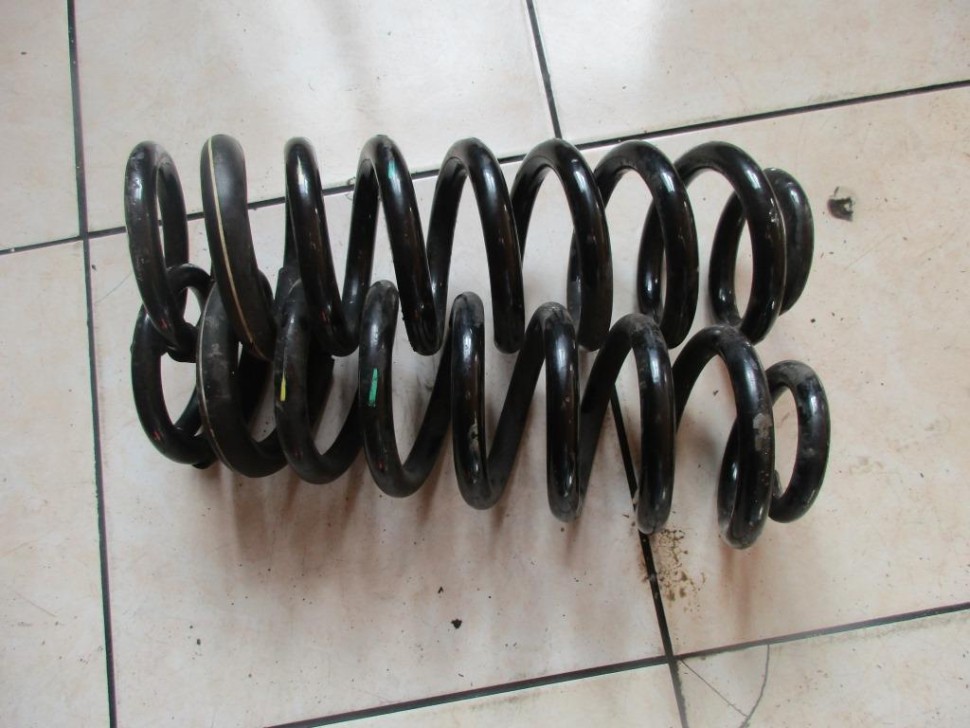 Пружина задняя MERCEDES-BENZ GLC-класс Coupe C253 (2016 - 2019) фото 1 — Разборка Мерседес