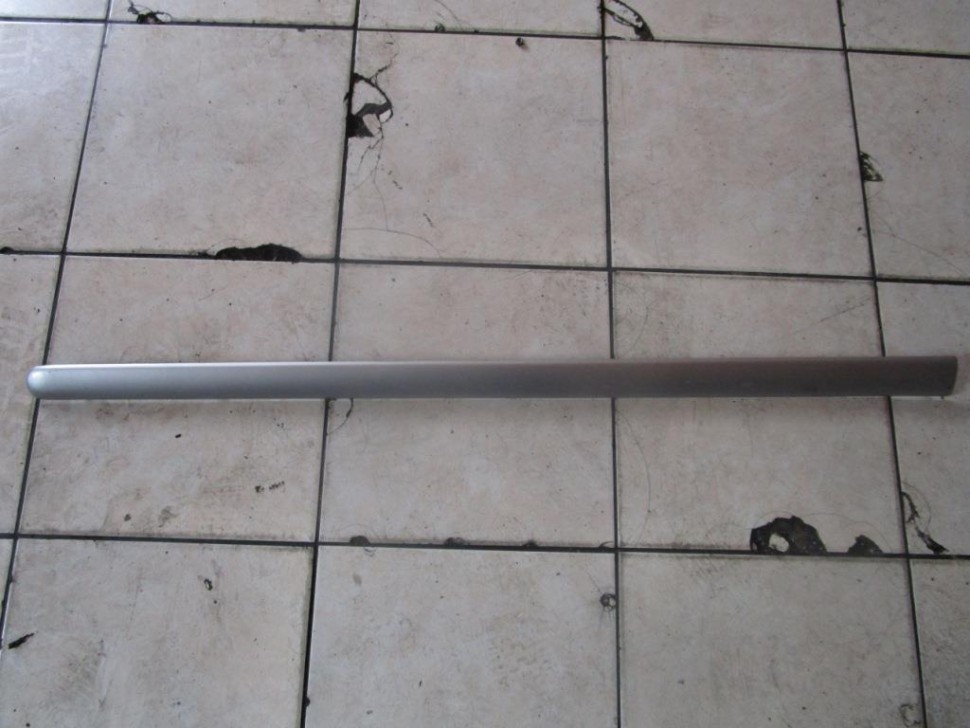 Молдинг двери MERCEDES-BENZ M-класс W163 рестайлинг (2001 - 2005) фото 1 — Разборка Мерседес