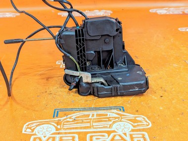 Замок двери передней правой MERCEDES-BENZ C-класс W203/S203/CL203 (2000 - 2004) — Разборка Мерседес