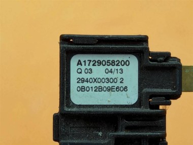 Датчик температуры MERCEDES-BENZ C-класс W204/S204 (2006 - 2011) — Разборка Мерседес