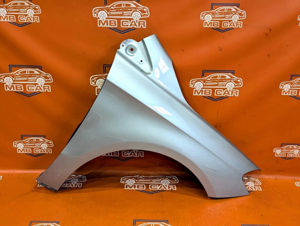 Крыло переднее правое MERCEDES-BENZ B-класс W246 рестайлинг (2014 - 2018) фото 1 — Разборка Мерседес