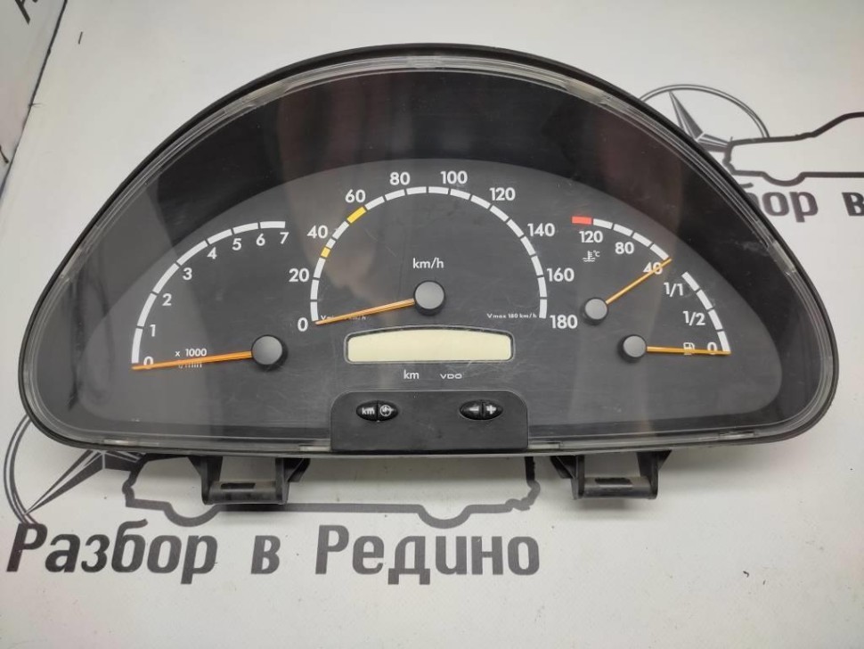 Щиток приборов MERCEDES-BENZ Sprinter W901-905 (1995 - 2006) фото 1 — Разборка Мерседес