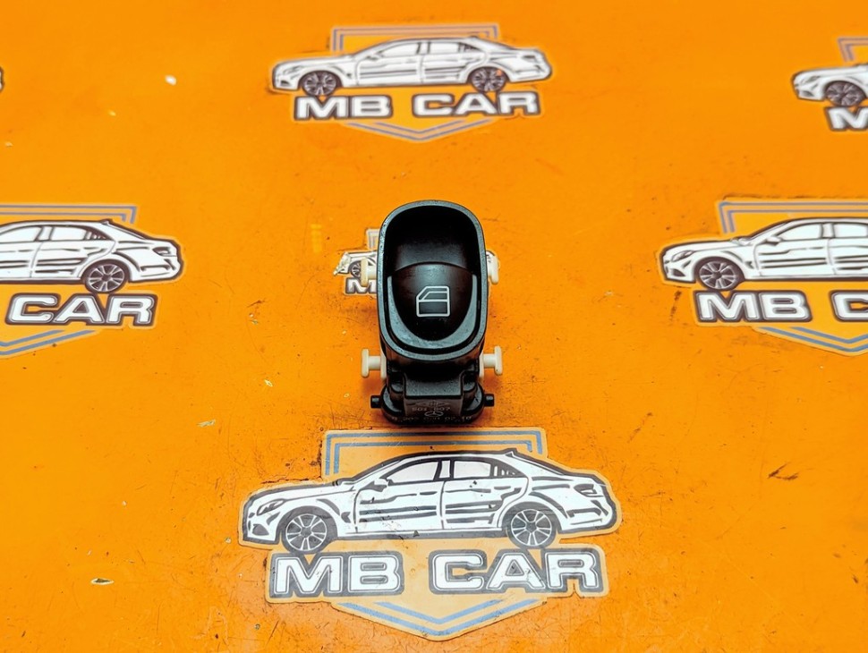 Кнопка стеклоподъемников MERCEDES-BENZ C-класс W203/S203/CL203 (2000 - 2004) фото 1 &mdash; Разборка Мерседес