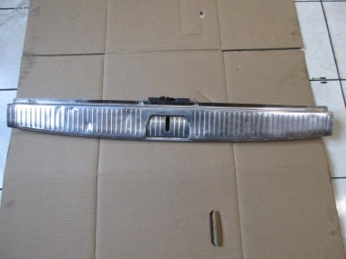 Накладка замка багажника MERCEDES-BENZ E-класс W211/S211 рестайлинг (2006 - 2009) — Разборка Мерседес