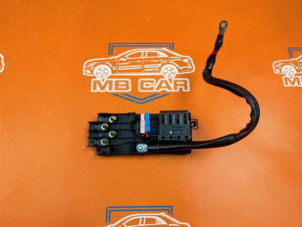 Блок предохранителей MERCEDES-BENZ E-класс W211/S211 (2002 - 2006) фото 1 &mdash; Разборка Мерседес