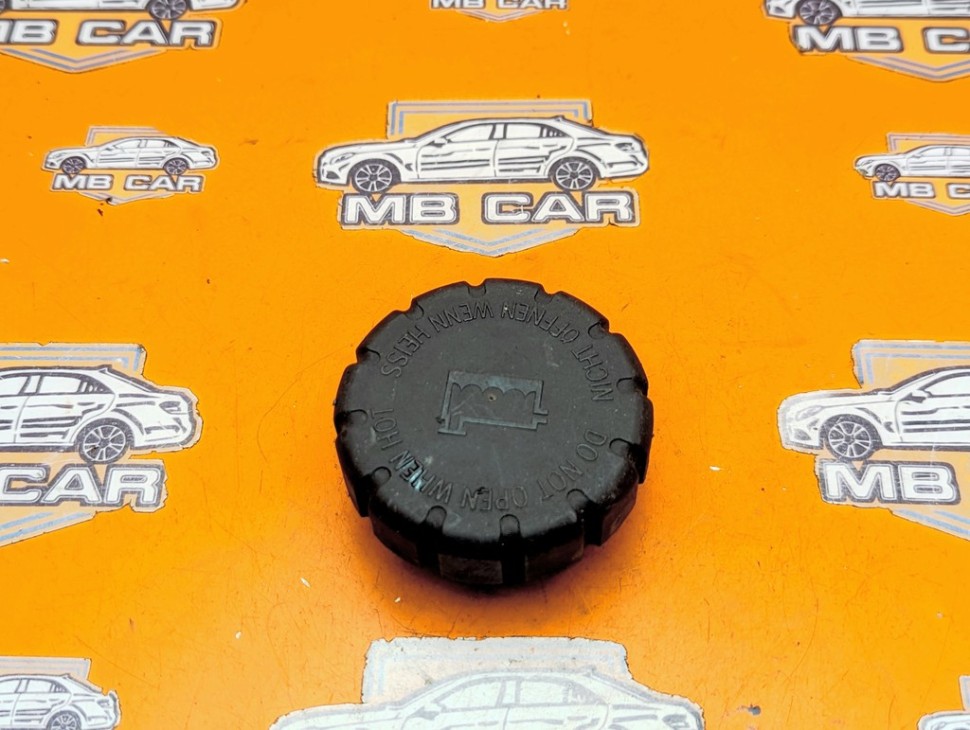 Крышка расширительного бачка MERCEDES-BENZ E-класс W211/S211 (2002 - 2006) фото 1 &mdash; Разборка Мерседес