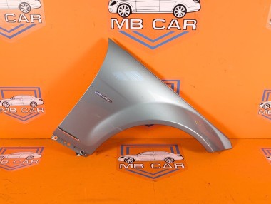 Крыло переднее правое MERCEDES-BENZ C-класс W204/S204/С204 рестайлинг (2011 - 2015) C 180 1.6 7G-Tronic (156 л.с.) &mdash; Разборка Мерседес